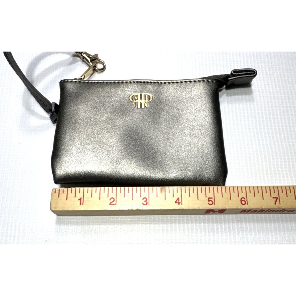 PurseN Zip Top Wristlet in Bronze with Gold Hardware - Picture 4 of 6